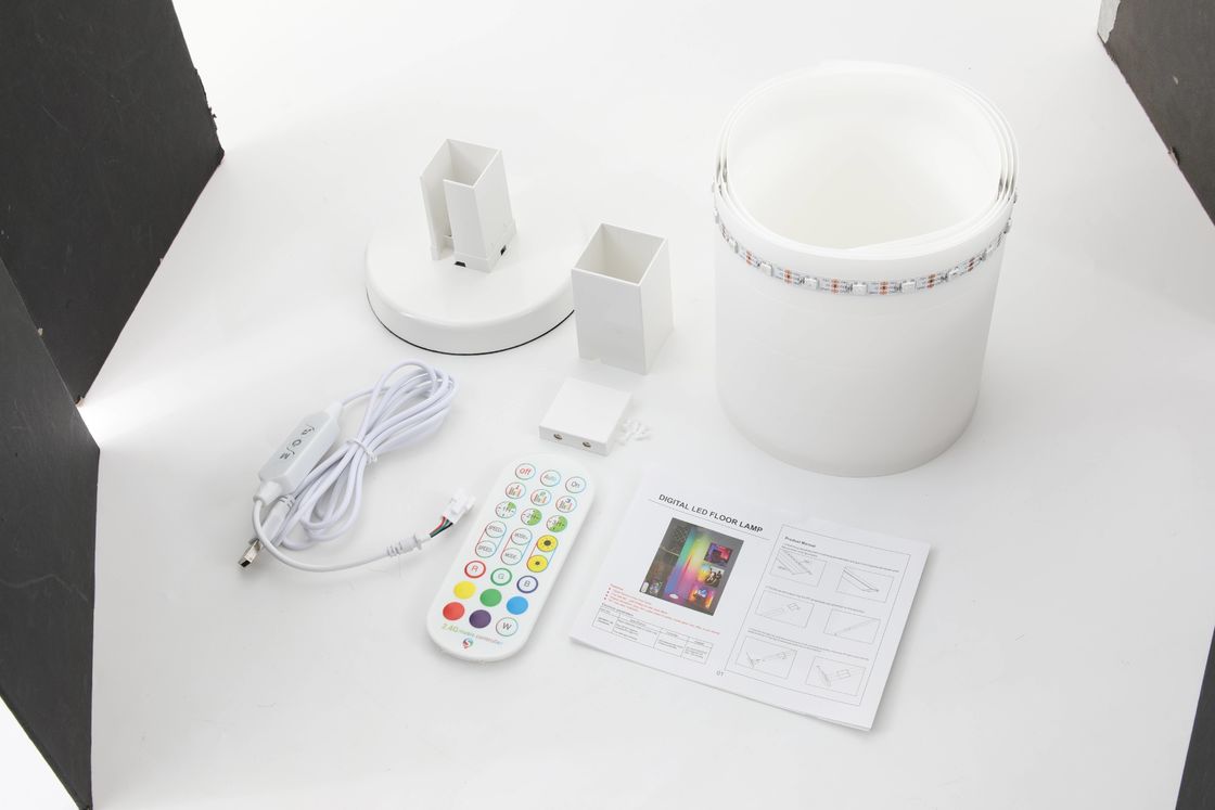 LED-USB-Eckbodenleuchte mit IP20-Energiesparmodus Zylinderschattenform