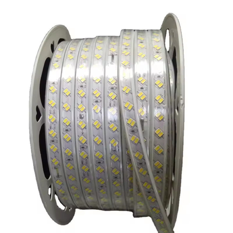 220V SMD5630 5730 120 LED-Streifen mit langen Lebensdauer Doppelreihe Design CE/RoHS Zertifizierungen in Europa