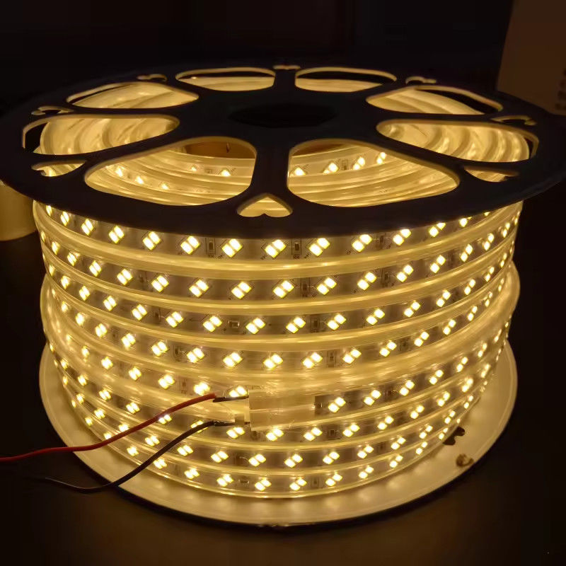 220V SMD5630 5730 120 LED-Streifen mit langen Lebensdauer Doppelreihe Design CE/RoHS Zertifizierungen in Europa