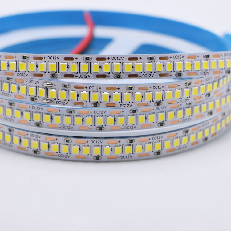 2835 240LEDs pro Meter LED-Streifenlicht 80Ra 5m/Roll IP20 Innenbeleuchtung