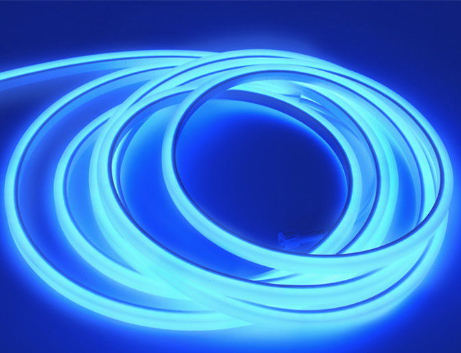 Warme weiße 2700K Silicone Neon LED-Licht mit 12W/m Ausstrahlungsfarbe und IP68 wasserdichte Rate