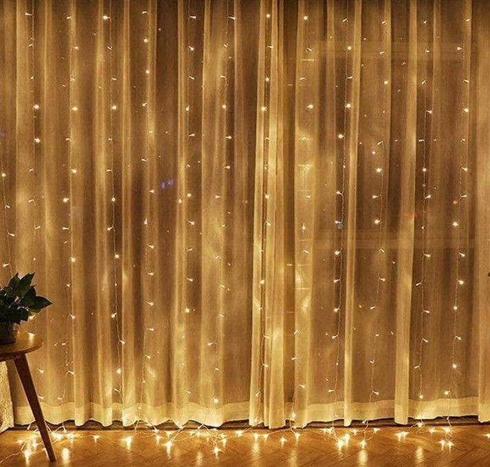 3500K warmes weißes LED Vorhanglicht für Schlafzimmerdekorationen 3x2.4m 240d USB-Strommodus