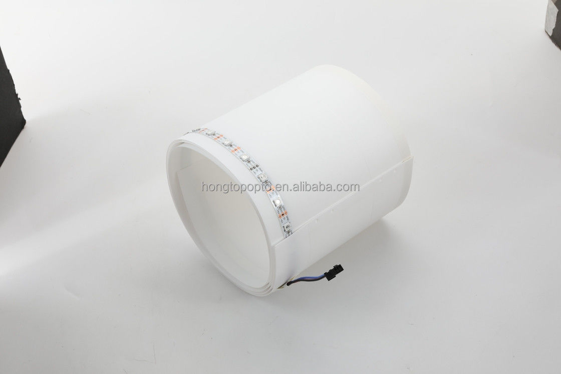 Intelligente Steuerung Farbenfrohe RGB Stimmungslampe Original Design LED RGB Fußbodenlampe 12,8*12,8*150CM