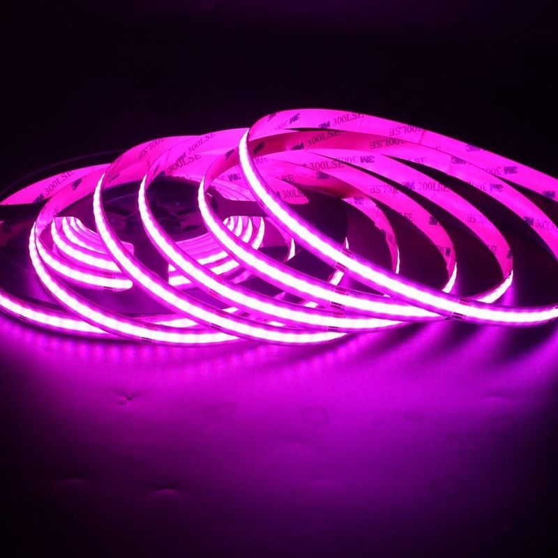 756LED RGB 10mm Breite COB LED Streifenlicht Direktunterstützung Dimmer und breiter Spannungsbereich