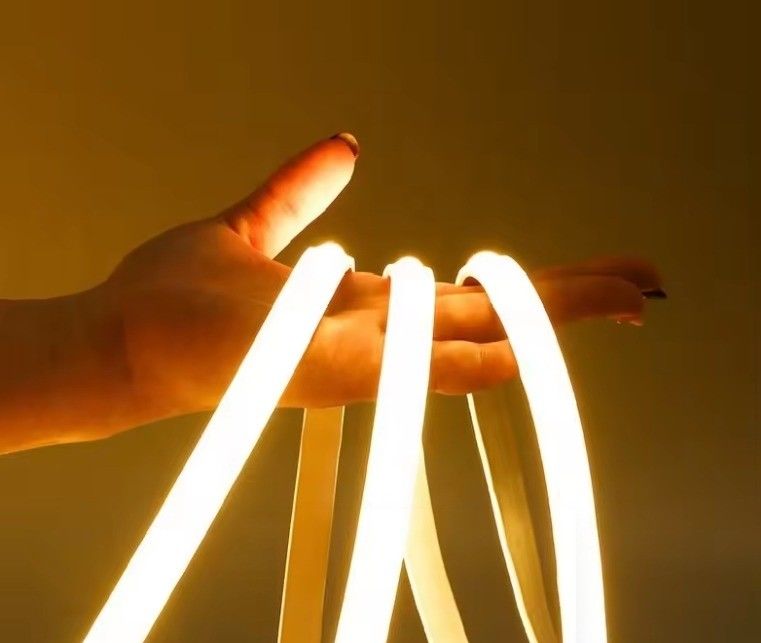 Hochspannungs-LED-Streifenlicht mit Steckverbinder und CRI Ra 80 70-80 lm/W Lampe Lichtwirksamkeit